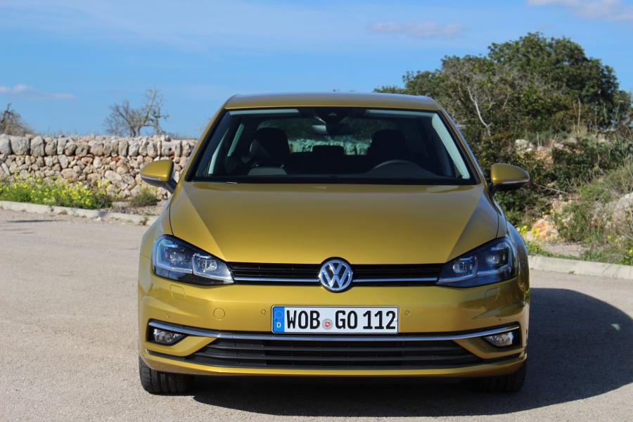  Volkswagen Golf TDI 5-Door 2017 года  (WW) (фото 26 из 41)